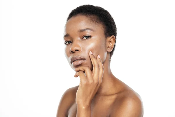 Charmante Afroamerikanerin mit frischer Haut — Stockfoto