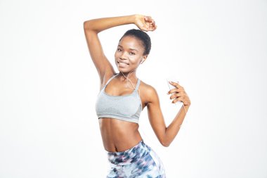 Poz ve smartphone--dan müzik mutlu Afrika sporcumuz 