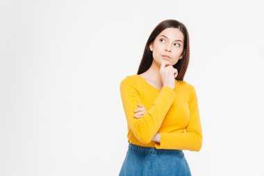 Düşünceli kadın uzak boşaltmak arıyor