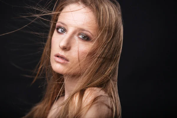 Portret van de schoonheid van de jonge vrouw met skincare — Stockfoto