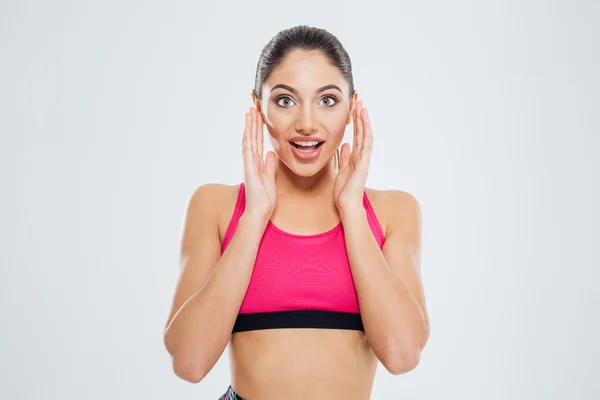 Mulher fitness incrível olhando para a câmera — Fotografia de Stock