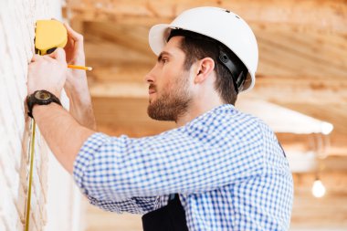 Yeni bir ev çalışmalarında yapıyor Oluşturucu