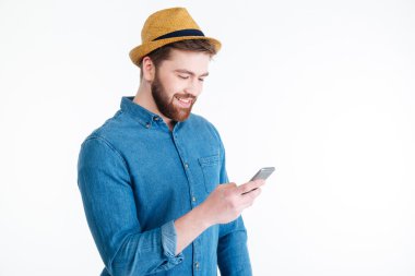 Yakın çekim portre çekici hipster adam manifatura iletinin