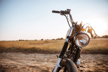 Retro motosiklet farlar üzerinde yakından görmek