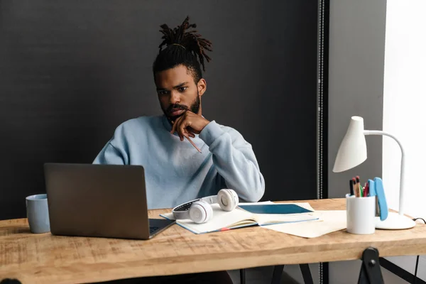 Confident Young African Man Freelancer Working Desk — Stock Photo, Image