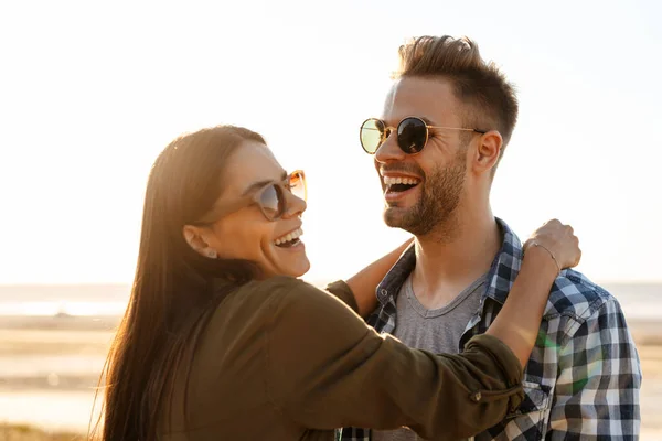 Beautiful Happy Couple Hugging Laughing While Strolling Nature Summer — Stock Photo, Image