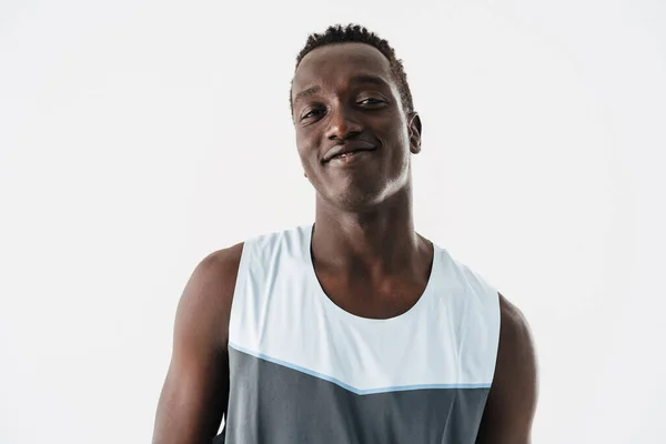 Deportista Americano Africano Atlético Agradable Sonriendo Mirando Cámara Aislada Sobre — Foto de Stock