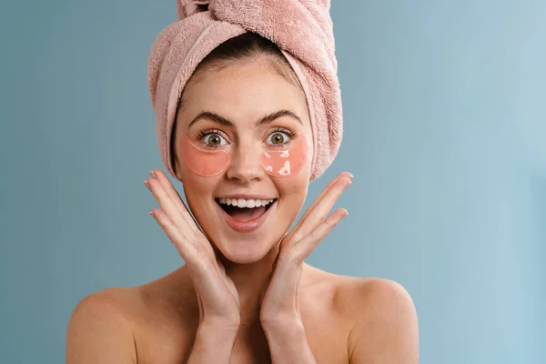 Image Young Surprised Happy Woman Towel Taking Care Her Undereye — Stock Photo, Image