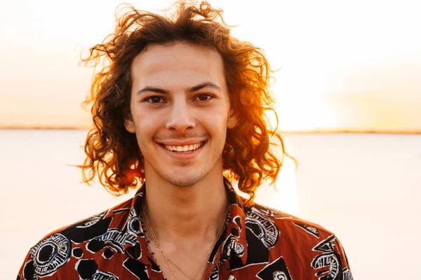 Image Happy Cheerful Young Man Walking Outdoors Beach — Stock Photo, Image