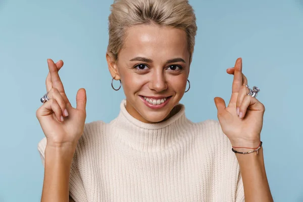 Happy Beautiful Girl Smiling Holding Fingers Crossed Good Luck Isolated — ストック写真