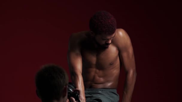 Shooting Process Handsome Bearded Half Naked Afro American Man Posing — Stock Video