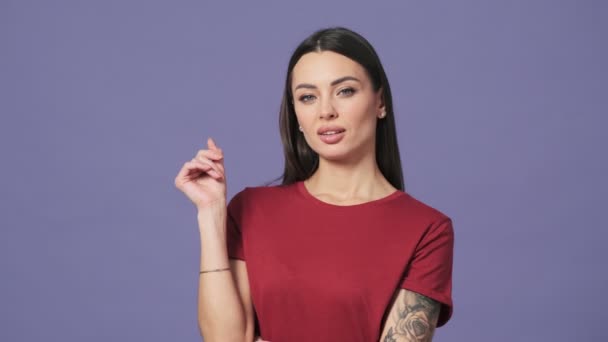 Disappointed Young Woman Doing Blablabla Gesture Showing Nonsense Content Standing — Stock Video