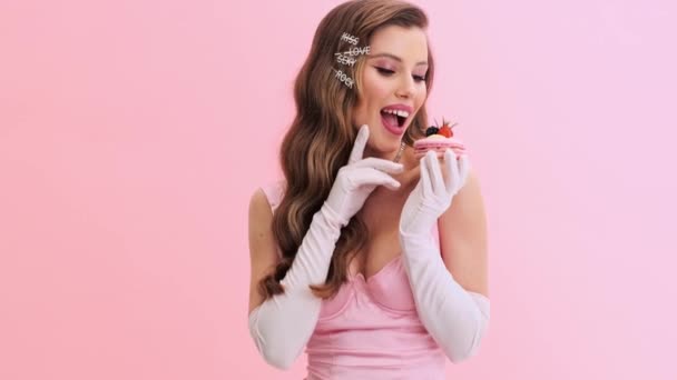 Positive Young Woman Wearing Gorgeous Evening Pink Dress Gloves Hairpins — Stock Video