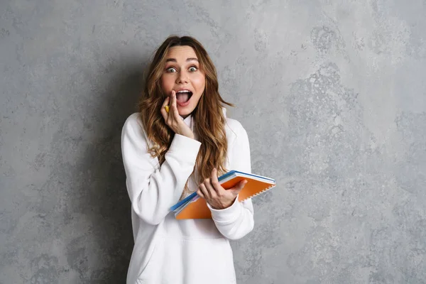 Retrato Linda Menina Bonita Estudante Universitário Segurando Livros Didáticos Sobre — Fotografia de Stock