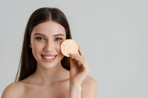 Happy Shirtless Nice Girl Smiling While Posing Cleansing Sponge Isolated — Stock Photo, Image