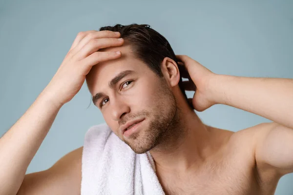 Brunette Bearded Shirtless Man Towel Blue Wall Posing — Stock Photo, Image