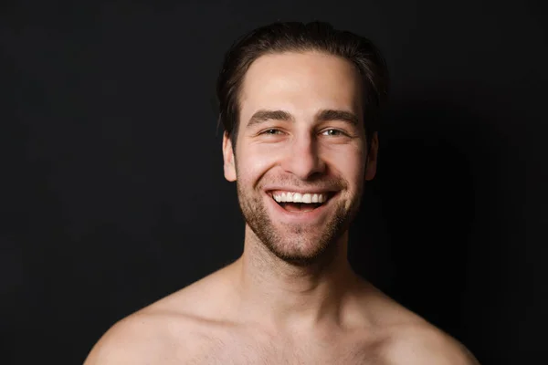 Shirtless White Man Laughing Looking Camera Isolated Black Wall — Stock Fotó
