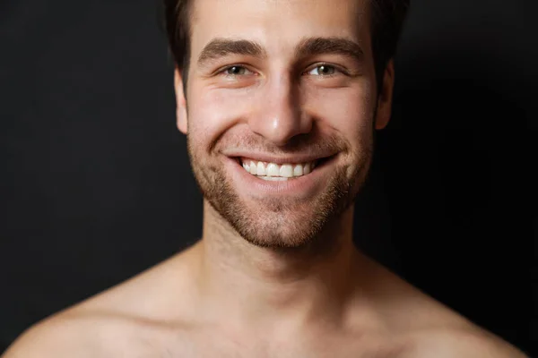 Shirtless White Man Smiling Looking Camera Isolated Black Wall — Stock Fotó