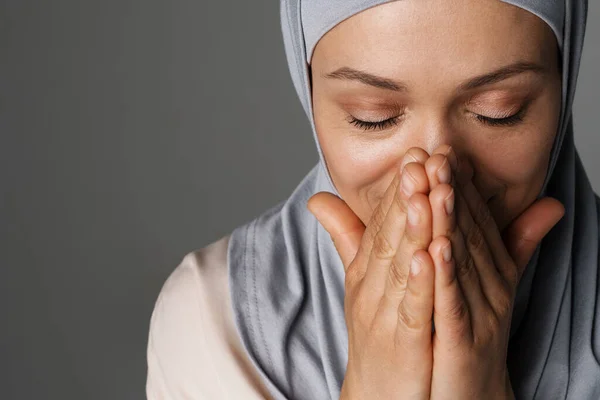 Middle Eastern Woman Hijab Smiling While Covering Her Mouth Isolated — 图库照片