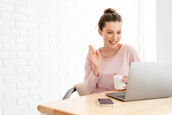 Happy Young White Woman Wearing Lounge Clothes Sitting Table Laptop — Stock Photo, Image