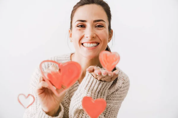 Bela Jovem Sorridente Amor Atraindo Corações Frente Dela Isolado Sobre — Fotografia de Stock