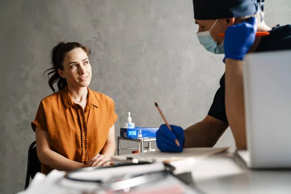 Woman Patient Man Doctor Sitting Cabinet Medical Examination Doctor Taking — Stock Photo, Image