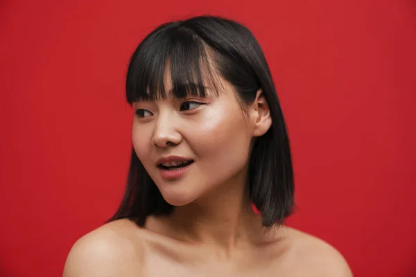 Jeune Asiatique Torse Femme Regardant Côté Tout Posant Sur Caméra — Photo