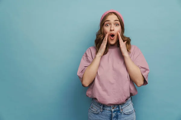 Joven Mujer Feliz Sonriendo Levantando Las Manos Cara Aislada Sobre — Foto de Stock