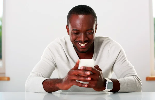 Portrait of a handsome african man — Stock Photo, Image