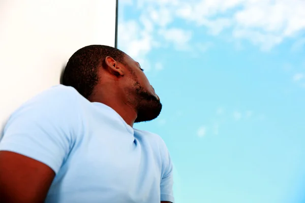 Portrait of a handsome african man — Stock Photo, Image