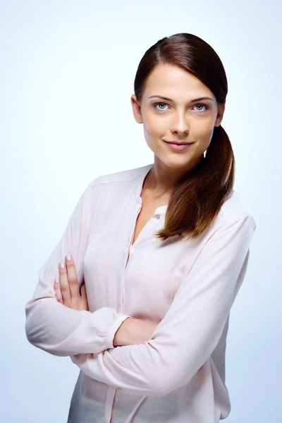 Portret van mooie vrouw geïsoleerd op blauwe backround. Spa concept. — Stockfoto