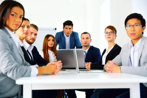 Gruppe von Geschäftsleuten — Stockfoto