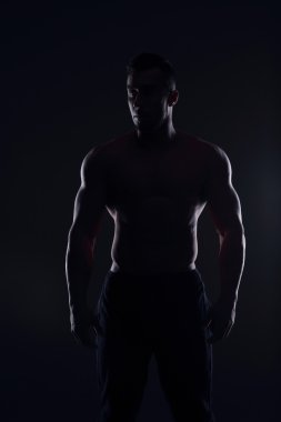 yakışıklı sporcu izole