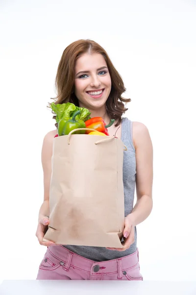 Retrato de una mujer hermosa — Foto de Stock