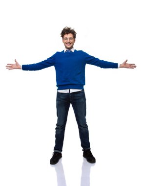 Kendinden emin genç adam.