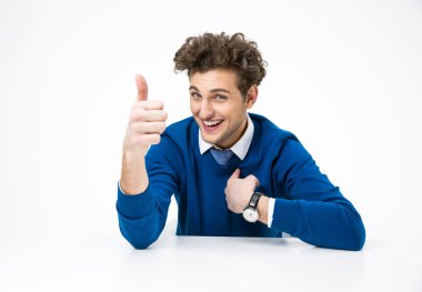 Yakışıklı genç adam.