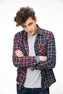 Yakışıklı genç adam.