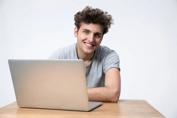 Schöner junger Mann — Stockfoto