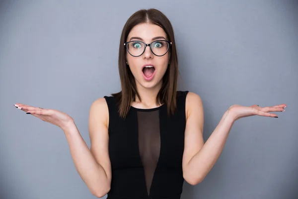 Cute woman with facial expression of surprise — Stock Photo, Image