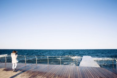 ahşap iskele ile deniz