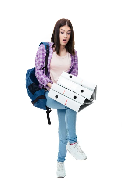 Sırt çantası ve klasörlerle genç kadın — Stok fotoğraf