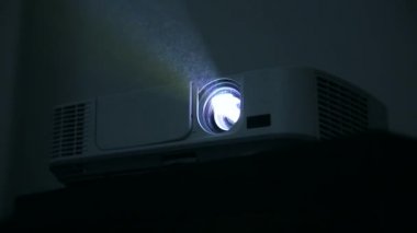 video projektör
