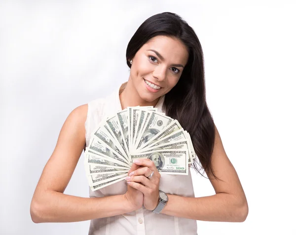Mulher feliz segurando notas de dólar dos EUA — Fotografia de Stock