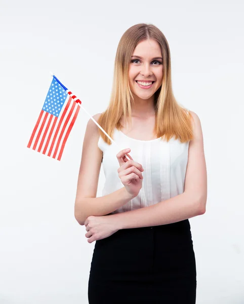 Jovem empresária feliz de pé com bandeira dos EUA — Fotografia de Stock