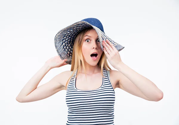 Portrait d'une femme surprise en chapeau — Photo