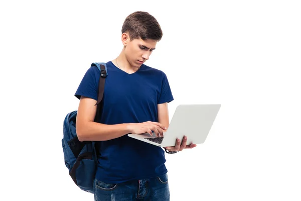 Casual man använder laptop — Stockfoto