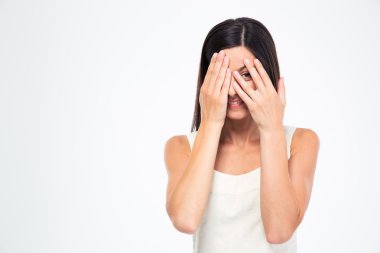 Kamera parmaklarımın arasından arayan kadın