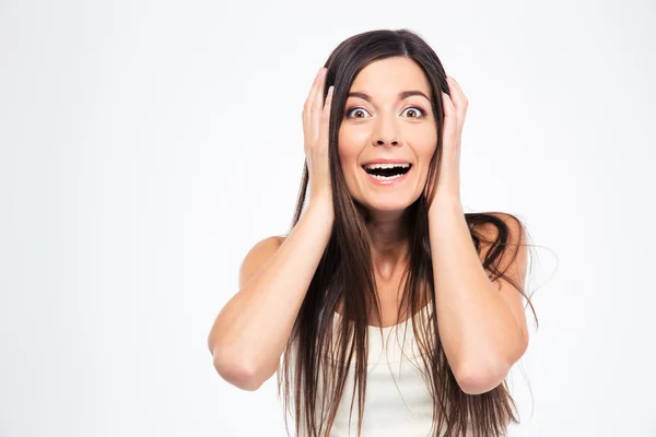 Verbazingwekkende vrouw op zoek naar camera — Stockfoto