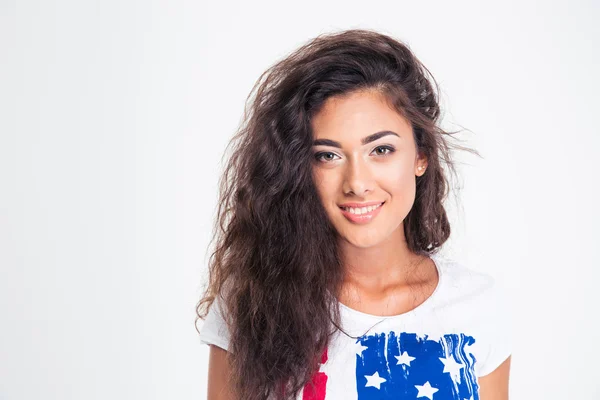 Retrato de una adolescente sonriente con el pelo rizado —  Fotos de Stock