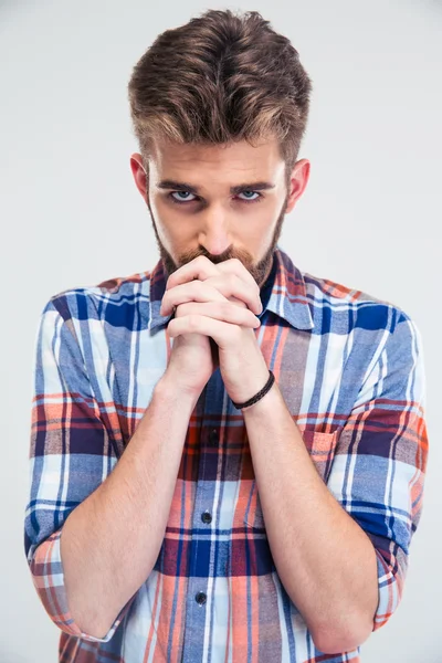 Retrato de un joven rezando —  Fotos de Stock